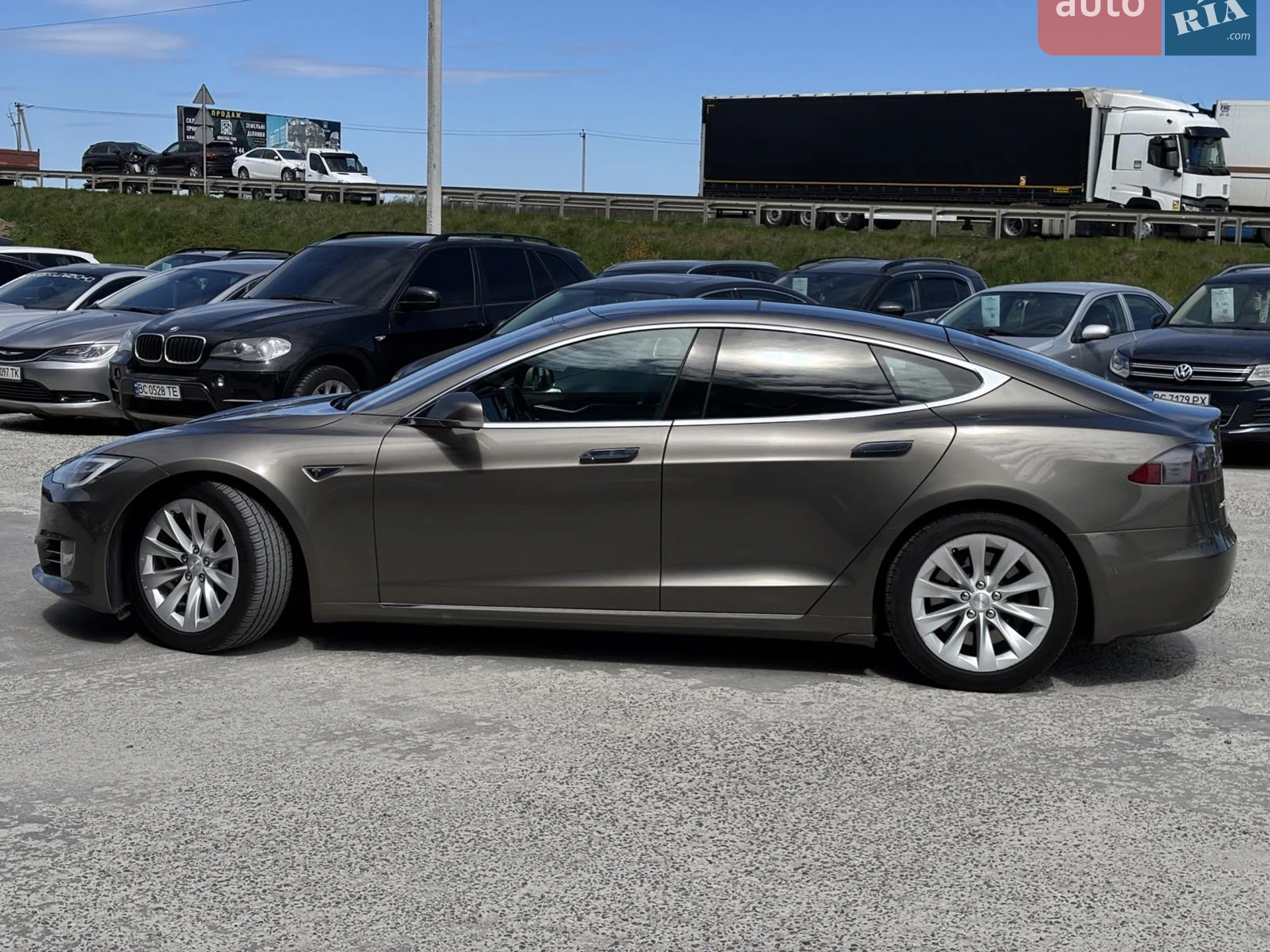 2016 Tesla Model S - мініатюра 7