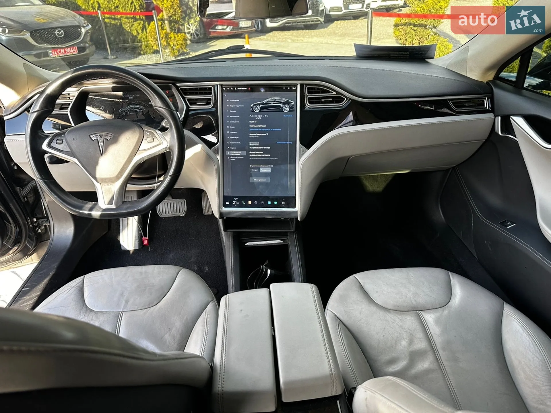 2014 Tesla Model S - мініатюра 13
