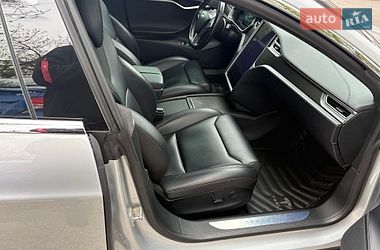 Лифтбек Tesla Model S 2018 в Днепре