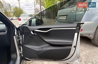 Лифтбек Tesla Model S 2018 в Днепре