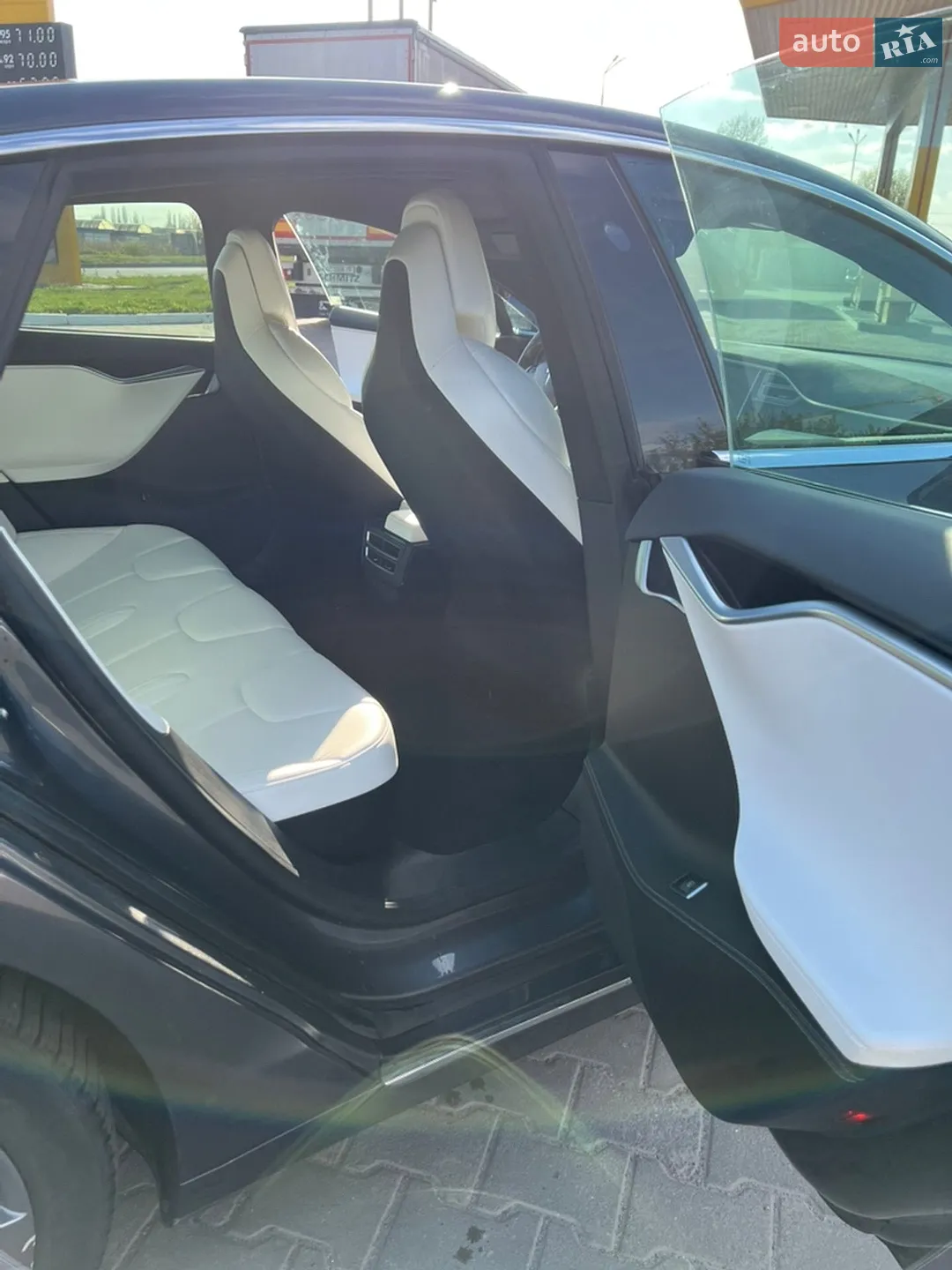 2017 Tesla Model S - мініатюра 17