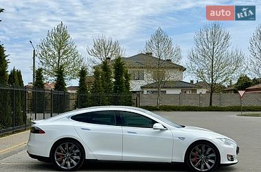 Лифтбек Tesla Model S 2014 в Одессе