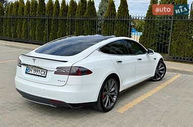Лифтбек Tesla Model S 2014 в Одессе