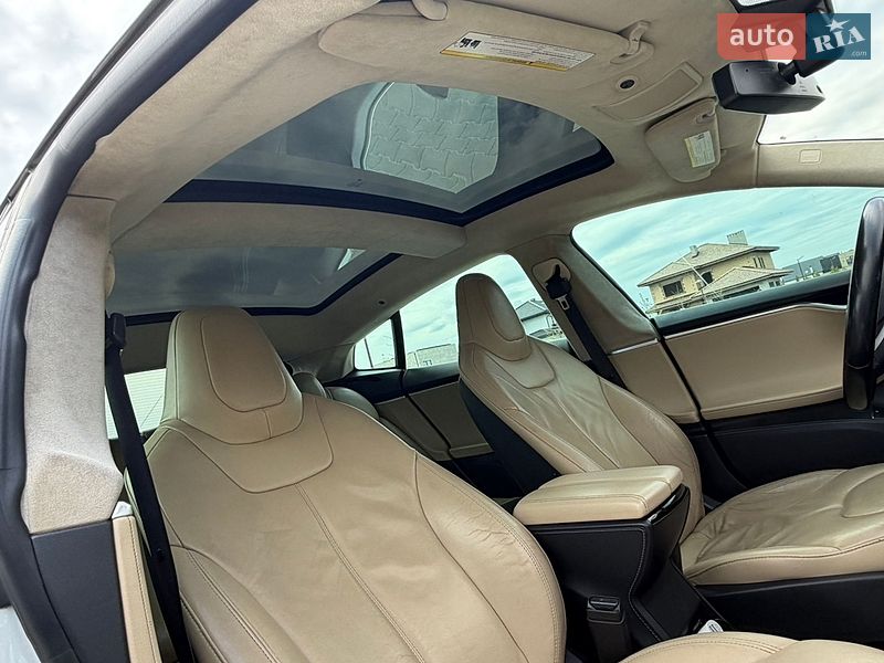 Лифтбек Tesla Model S 2014 в Одессе