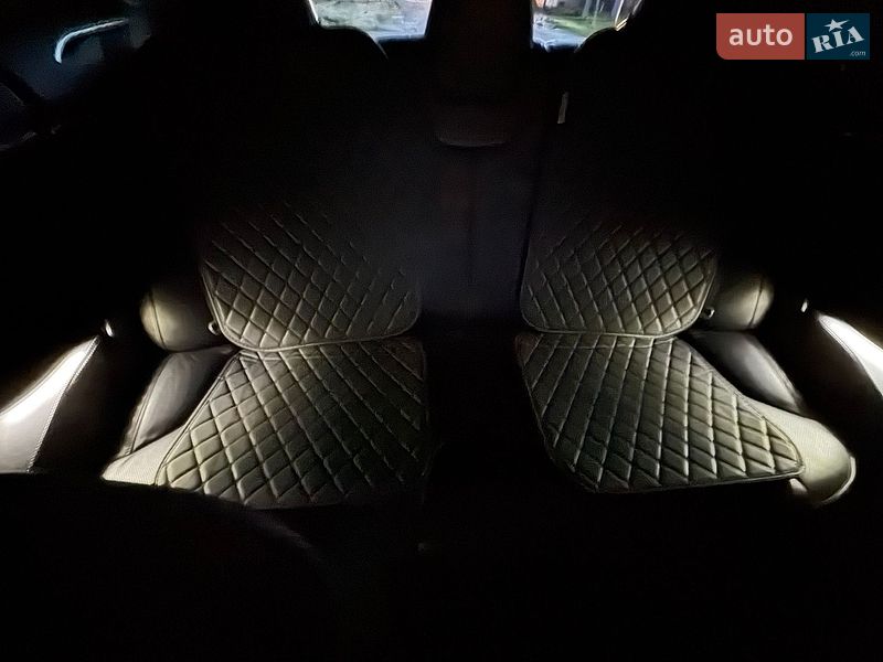 Лифтбек Tesla Model S 2017 в Одессе