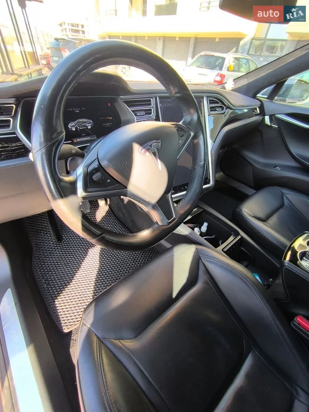 2016 Tesla Model S - мініатюра 14