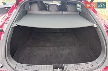 Лифтбек Tesla Model S 2019 в Житомире