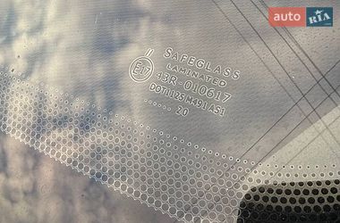 Лифтбек Tesla Model S 2015 в Киеве