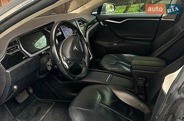Лифтбек Tesla Model S 2013 в Киеве