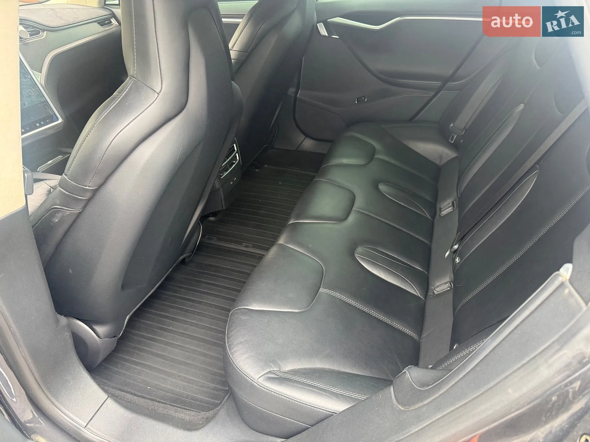 2015 Tesla Model S - мініатюра 7