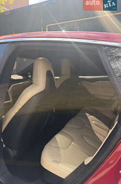 Лифтбек Tesla Model S 2016 в Харькове