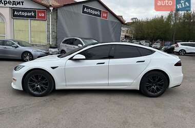 Лифтбек Tesla Model S 2022 в Виннице