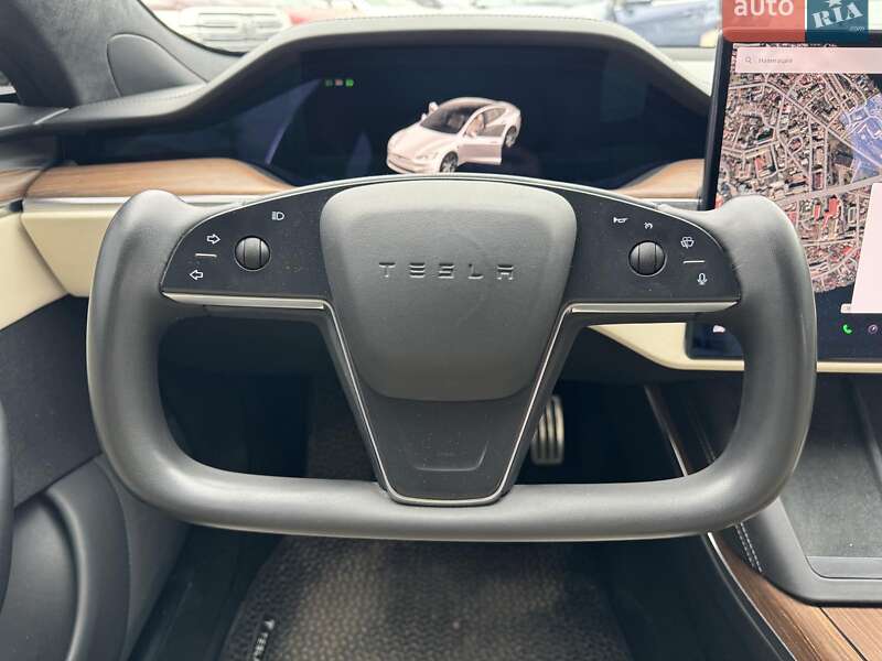 Лифтбек Tesla Model S 2022 в Виннице