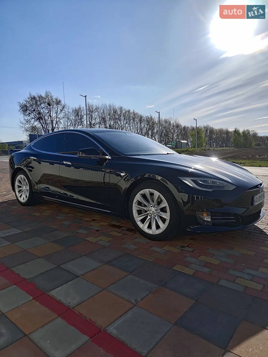 2017 Tesla Model S - фото 1