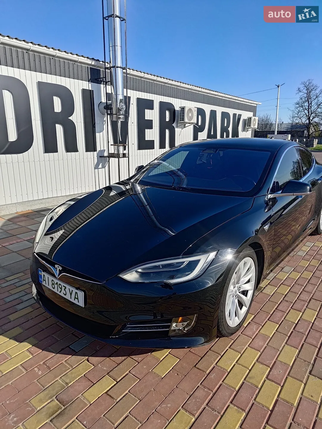 2017 Tesla Model S - мініатюра 9