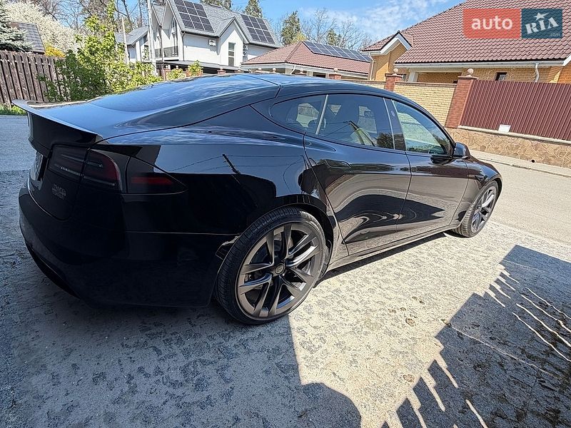 Лифтбек Tesla Model S 2022 в Броварах
