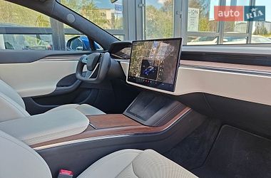 Лифтбек Tesla Model S 2021 в Львове