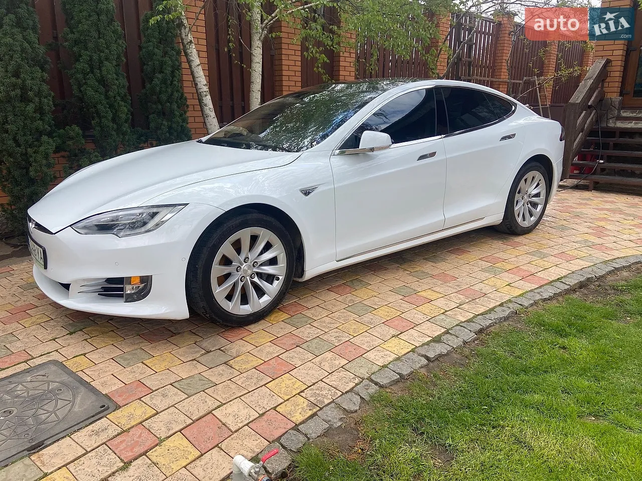 2017 Tesla Model S - мініатюра 12