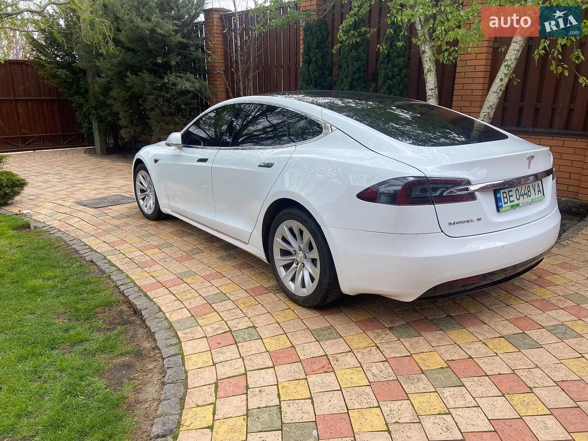 2016 Tesla Model S - мініатюра 8