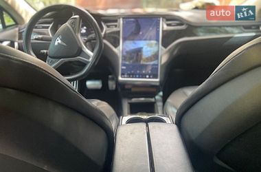 Ліфтбек Tesla Model S 2016 в Миколаєві