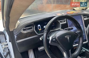 Ліфтбек Tesla Model S 2016 в Миколаєві