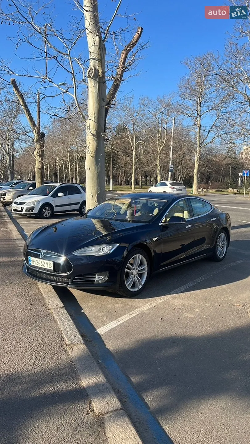 2013 Tesla Model S - мініатюра 2