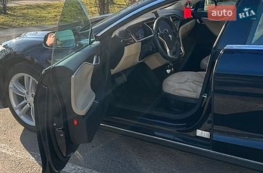 Лифтбек Tesla Model S 2013 в Одессе