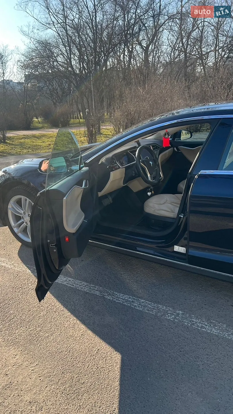 2013 Tesla Model S - мініатюра 4