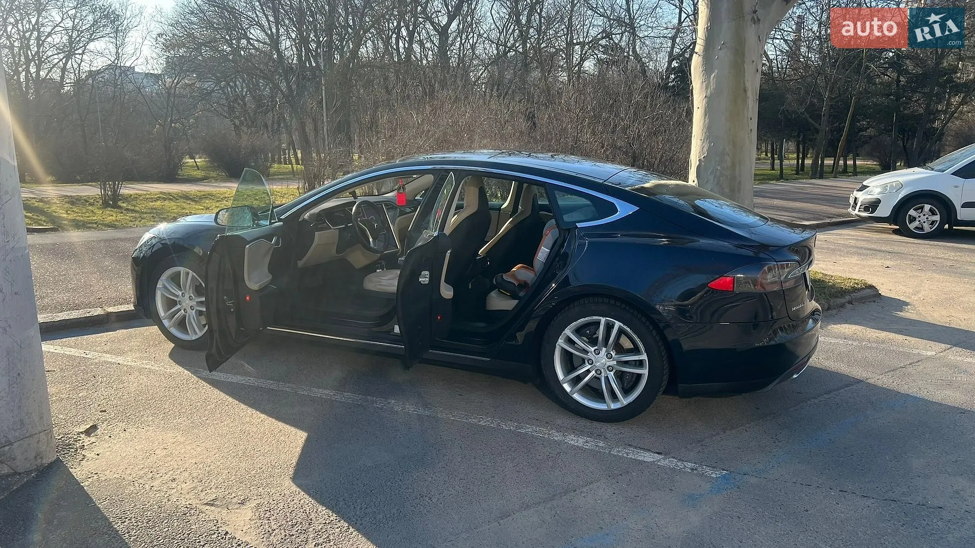2013 Tesla Model S - мініатюра 8