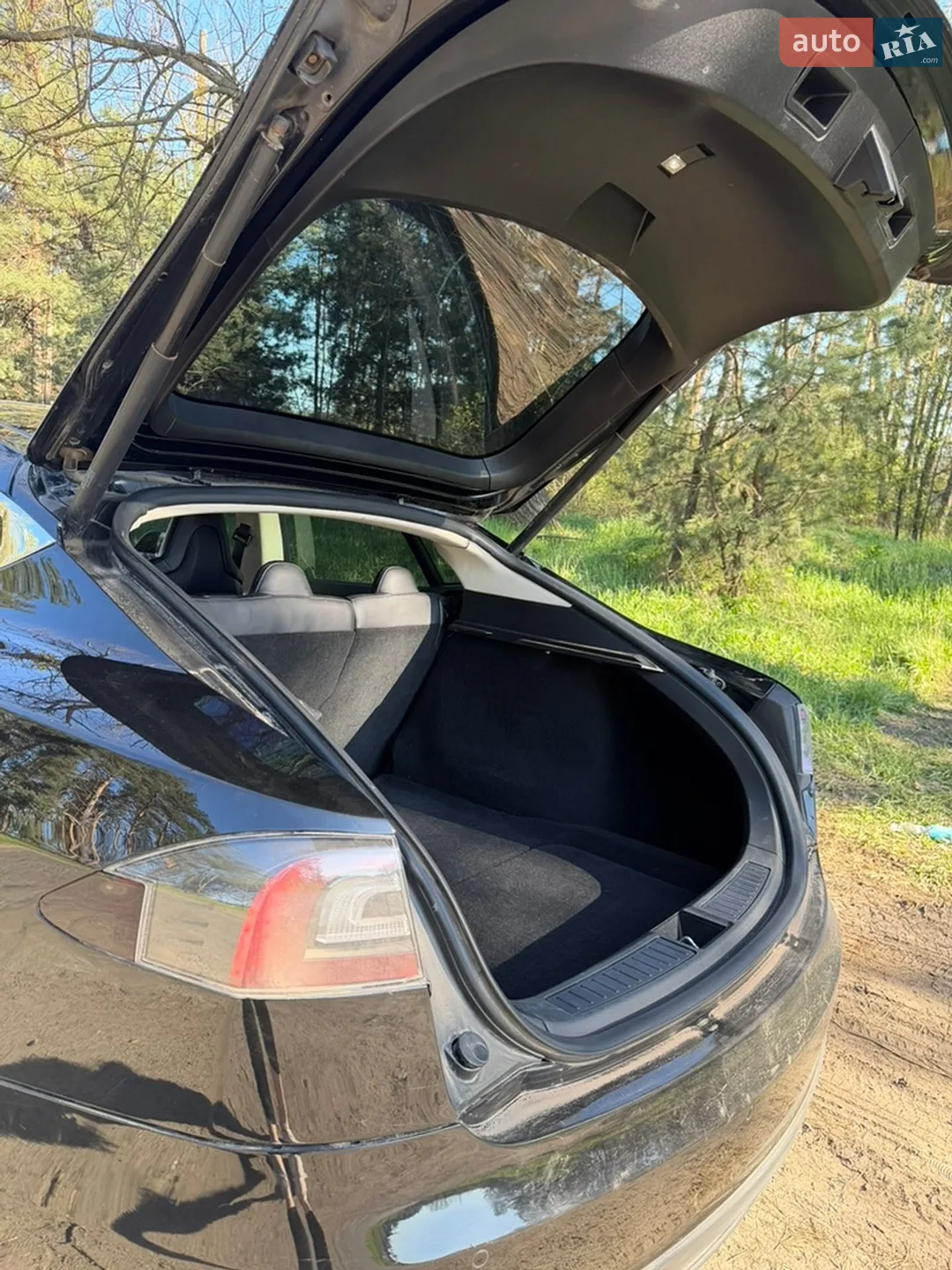 2014 Tesla Model S - мініатюра 8