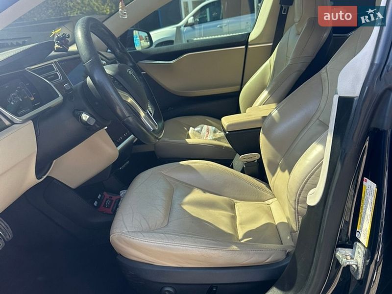 Лифтбек Tesla Model S 2013 в Одессе