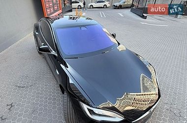 Лифтбек Tesla Model S 2017 в Одессе