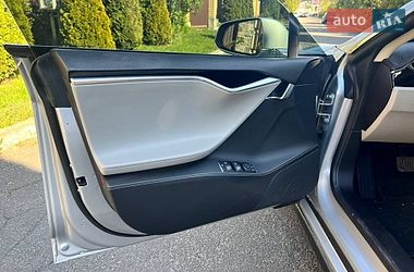 Лифтбек Tesla Model S 2013 в Киеве