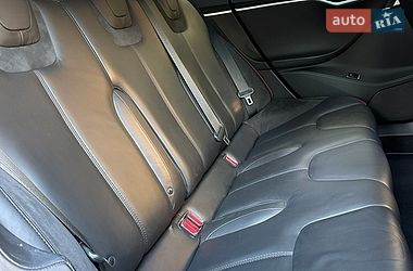 Лифтбек Tesla Model S 2014 в Киеве