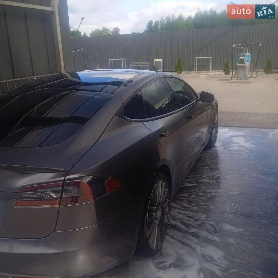 2014 Tesla Model S - мініатюра 14