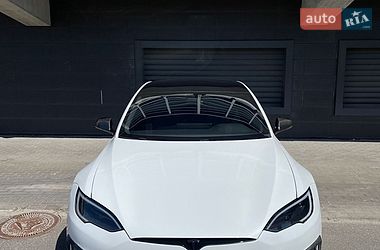 Лифтбек Tesla Model S 2021 в Киеве
