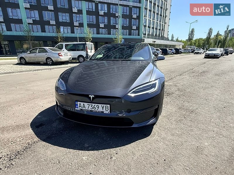Ліфтбек Tesla Model S 2021 в Києві