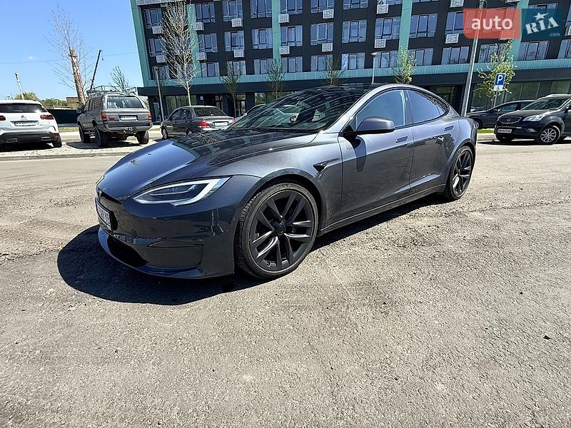 Ліфтбек Tesla Model S 2021 в Києві