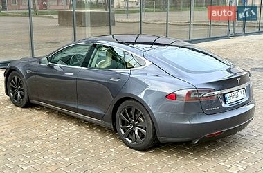 Лифтбек Tesla Model S 2015 в Одессе