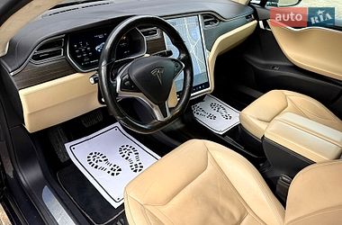 Лифтбек Tesla Model S 2015 в Одессе