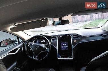Лифтбек Tesla Model S 2013 в Киеве