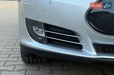 Лифтбек Tesla Model S 2014 в Ровно