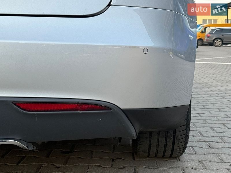 Лифтбек Tesla Model S 2014 в Ровно