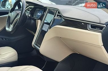 Лифтбек Tesla Model S 2014 в Ровно