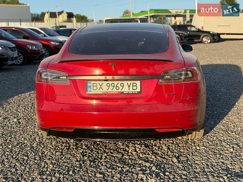 Лифтбек Tesla Model S 2013 в Хмельницком