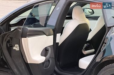 Лифтбек Tesla Model S 2024 в Запорожье