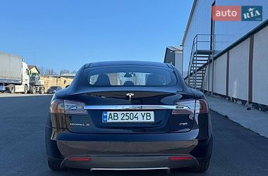 Ліфтбек Tesla Model S 2013 в Вінниці