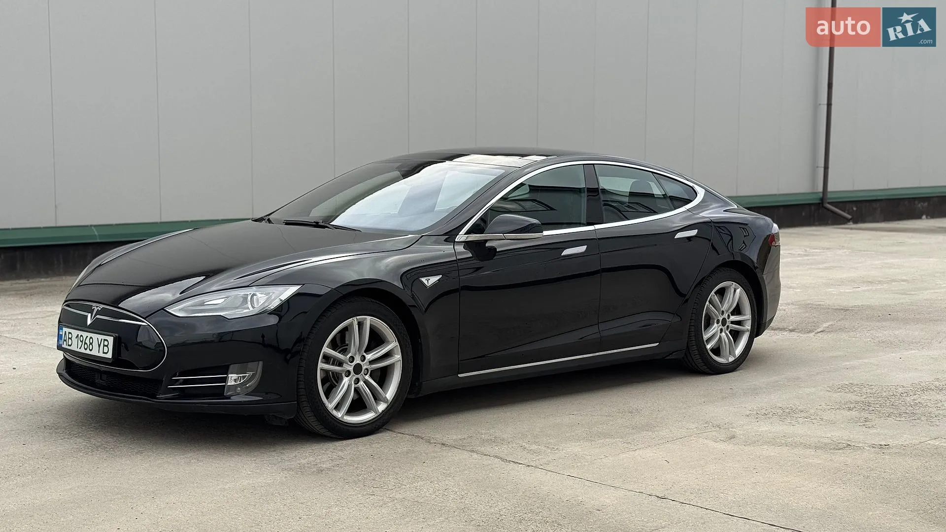 2015 Tesla Model S - мініатюра 5