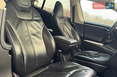 Ліфтбек Tesla Model S 2014 в Черкасах
