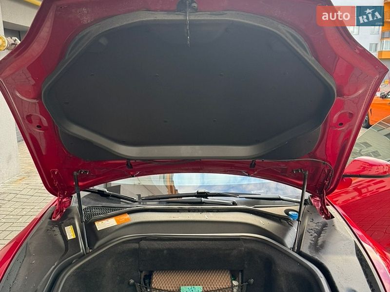 Ліфтбек Tesla Model S 2014 в Черкасах